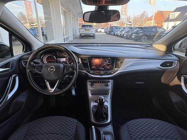 Opel ASTRA Sports Tourer 1.0 Black Edition | Trekhaak | Parkeersensoren voor + achter | Apple Carplay/Android Auto | Lichtmetalen velgen | Privacy Glass