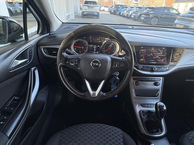 Opel ASTRA Sports Tourer 1.0 Black Edition | Trekhaak | Parkeersensoren voor + achter | Apple Carplay/Android Auto | Lichtmetalen velgen | Privacy Glass