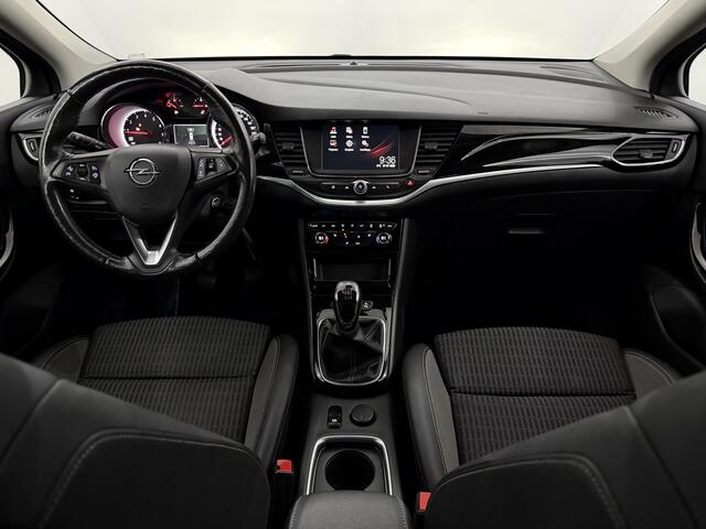 Opel ASTRA Sports Tourer 1.2 Blitz Elegance Half leder, Navi, Parkeersensoren, Stoelverwarming, Rijstrook correctie, A start stop, Cruise control