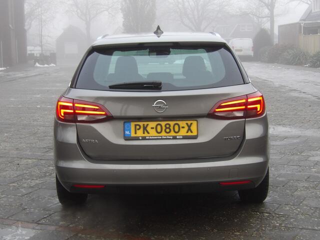 Opel ASTRA Sports Tourer 1.4 Innovation