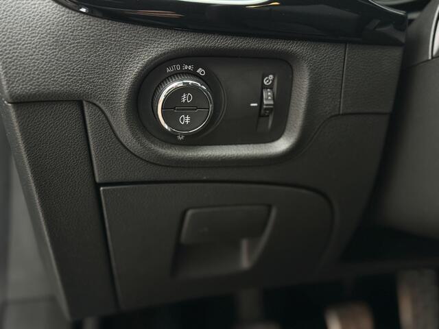 Opel ASTRA Sports Tourer 1.2 Launch Edition | Stoel/Stuurverwarming | Camera | Elekt. Kofferklep | Trekhaak | Verwarmde Voorruit | RIJKLAARPRIJS INCL 12 MAANDEN GARANTIE EN BEURT