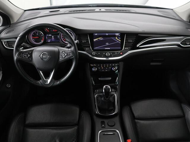 Opel ASTRA 1.4 Turbo Innovation | 150pk | Leder | Stoelverwarming | Camera | Trekhaak | Carplay | Achterbankverwarming | Keyless | Dodehoek detectie | Climate control | Cruise control