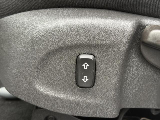 Opel ASTRA 1.0 Innovation Navi,Camera,Schuifdak,Dealer Onderhouden,Keyless,Pdc V+A,N.A.P,105pk,Rijstrooksensor,Blind Spot Detection,Lm velgen,Nieuwe Apk bij Aflevering