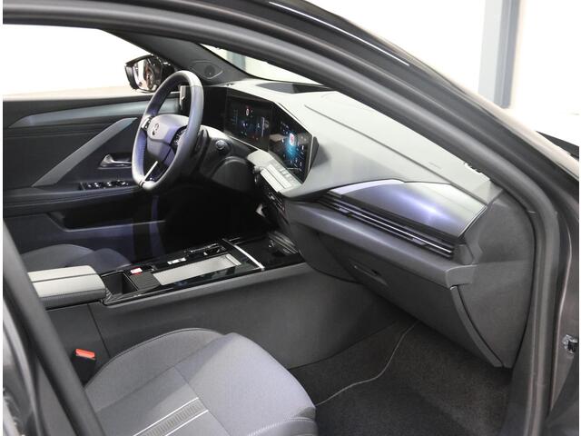 Opel ASTRA 1.2 145PK Turbo Hybrid Ultimate | 1ste eigenaar | AppleCarPlay/AndroidAuto | Schuifkanteldak | Head-Up Display | Navigatie | Adaptive Cruise Control | Keyless | AGR Stoelen | Stoel/Stuur/Voorruitverwarming | FULL LED | 360'Camera | Isofix | Privacy Glass 