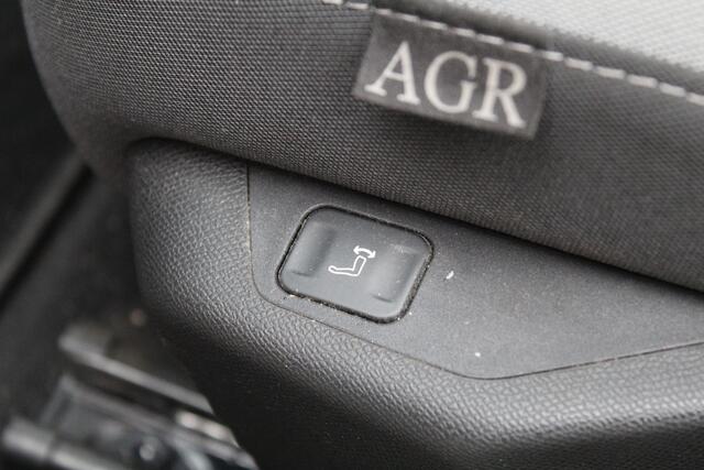 Opel ASTRA 1.6 Hybrid Business Edition