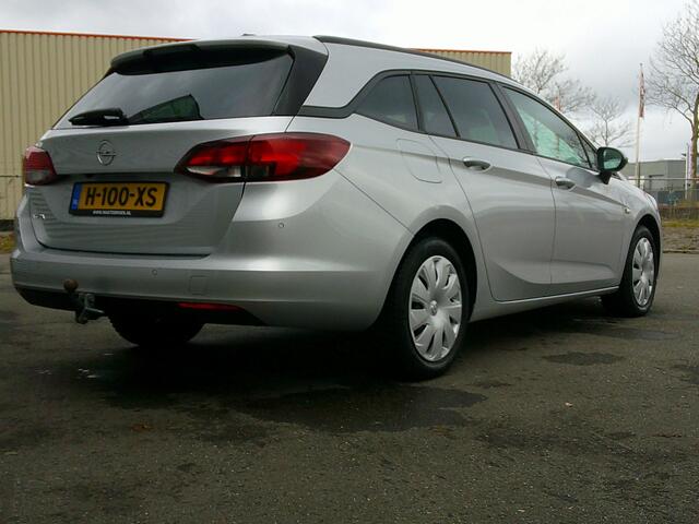 Opel ASTRA Sports Tourer 1.2 Business Edition Staat in Hoogeveen