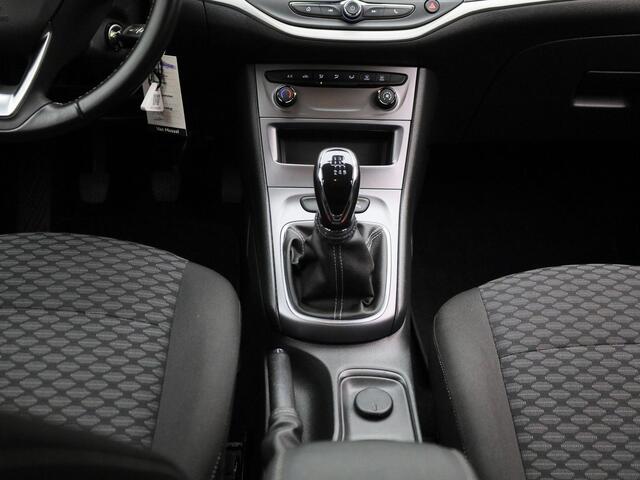Opel ASTRA Sports Tourer 1.2 Turbo 81kW S/S Edition Airconditioning | Cruise control Standaard | Navigatie | Park Distance Control voor en achter | Dakrailing |