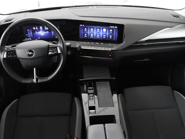 Opel ASTRA 1.6 Hybrid Business Edition | Stoelverwarming | Adaptive cruise | Camera | Stuurverwarming | Carplay | Navigatie | Full LED | 17'' | Climate control | PHEV | Plug In