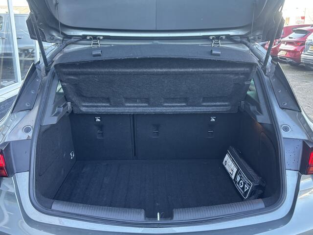 Opel ASTRA 1.4 146 PK Blitz Edition Automaat | Stoel&Stuur verwarming | Parkeercamera |