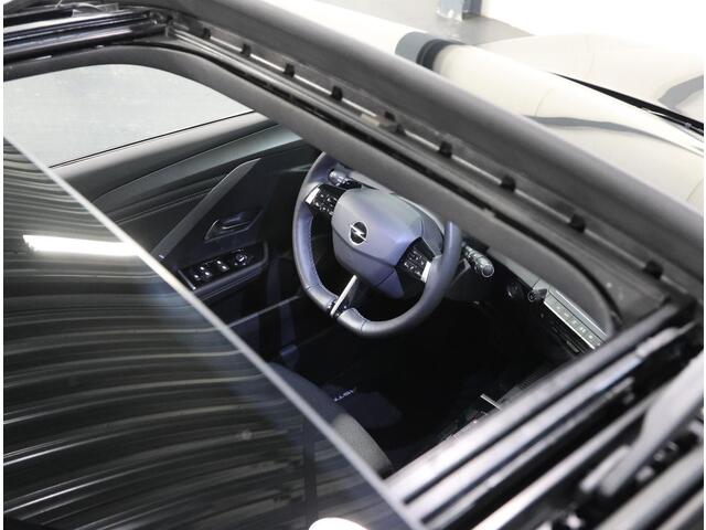 Opel ASTRA 1.2 145PK Hybrid GS | 1ste eigenaar | AppleCarPlay/AndroidAuto | Schuifkanteldak | Head-Up Display | Adaptive Cruise Control | Keyless | AGR Stoel | Stoel/Stuur/Verwarming | FULL LED | 360'Camera | Isofix | Privacy Glass |