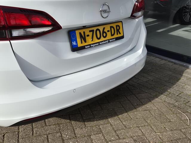 Opel ASTRA Sports Tourer 1.2 Design & Tech | Climate Control | Cruise Control | Navigatie | Licht metalen velgen | Apple Carplay