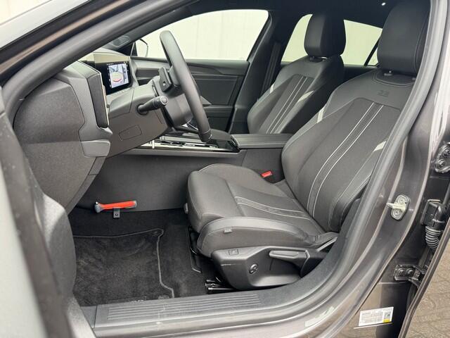 Opel ASTRA 1.2 Turbo Hybrid GS met Navigatie, 360-Camera, Winterpakket, Head-Up