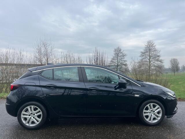 Opel ASTRA 1.0 Online Edition