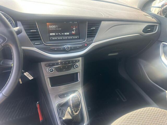 Opel ASTRA Sports Tourer 1.2 Business Edition