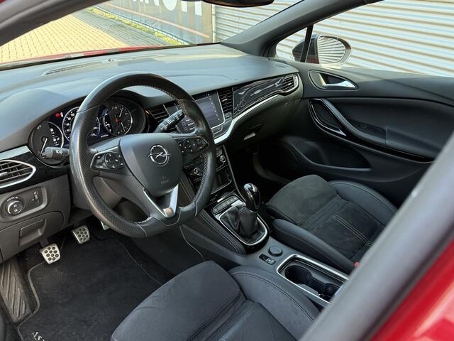 Opel ASTRA Sports Tourer 1.2 Blitz Elegance 61.543!! | Camera | Trekhaak | PDC V+A | Clima | Privacy Glas | LED | RIJKLAARPRIJS INCL 12 MAANDEN GARANTIE EN BEURT