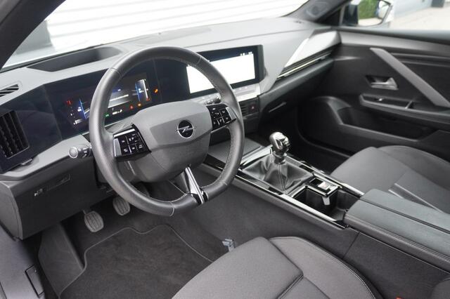 Opel ASTRA 1.2 Turbo 130pk GS / Camera / Stoel- en stuurverwarming / Adaptive Cruise / Head-up-display