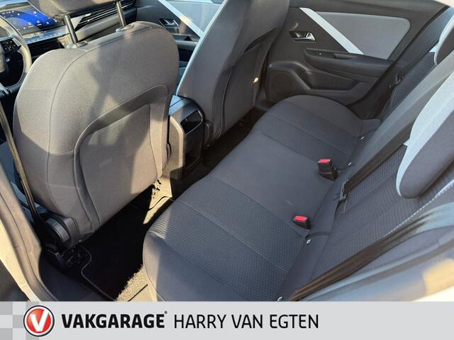 Opel ASTRA 1.2 Business Edition 130pk | Cruise | Camera | LED | Carplay |