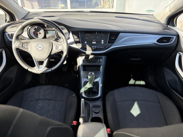 Opel ASTRA 1.0 Turbo 120 Jaar Edition 105pk | Apple Carplay/Android Auto | Cruise control | Dab | Electronic climate control | Navigatiesysteem full map | Parkeersensor voor en achter | Zeer nette auto!
