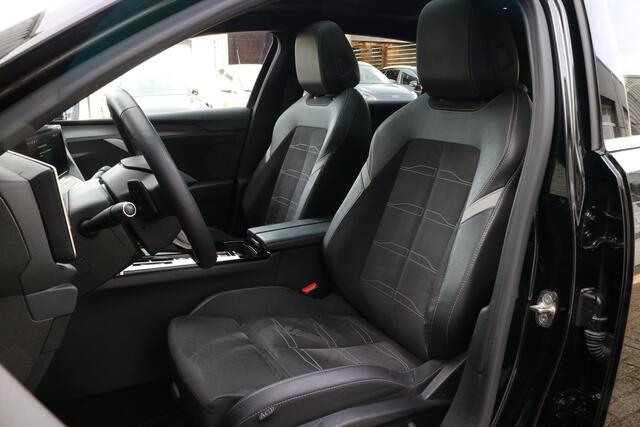 Opel ASTRA 1.6 Turbo Plug In Hybrid Ultimate | AGR stoelen | Trekhaak! |
