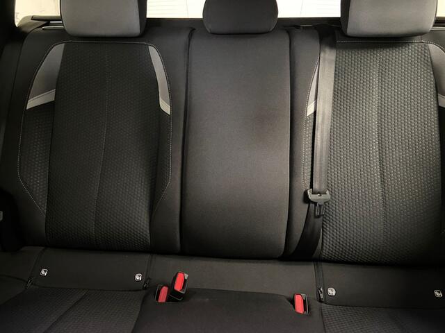 Opel ASTRA Sports Tourer 1.6 Hybrid Business Edition