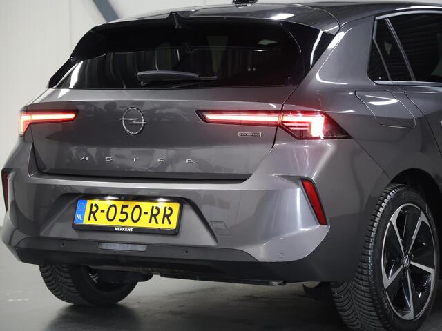 Opel ASTRA 180PK Hybrid Business Edition | 1ste eigenaar | Stuur/stoelverwarming | Camera | 17"LMV | Navigatie | Climate Control | Adaptieve Cruise Control | AppleCarplay/AndroidAuto | Isofix | Privacy Glass | Parkeersensoren |