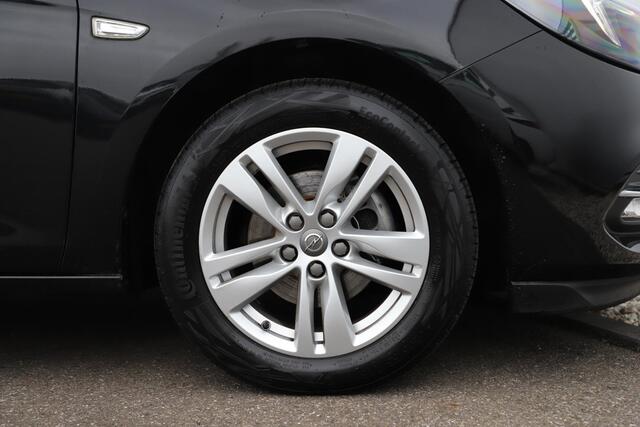 Opel ASTRA Sports Tourer 1.2 Edition Trekhaak Navigatie Achteruitrijcamera Airco Cruise Carplay Android