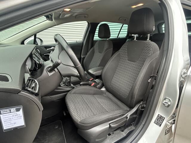 Opel ASTRA Sports Tourer 1.4 Turbo | Nieuw Binnen! | Stoelverwarming | Trekhaak | Clima