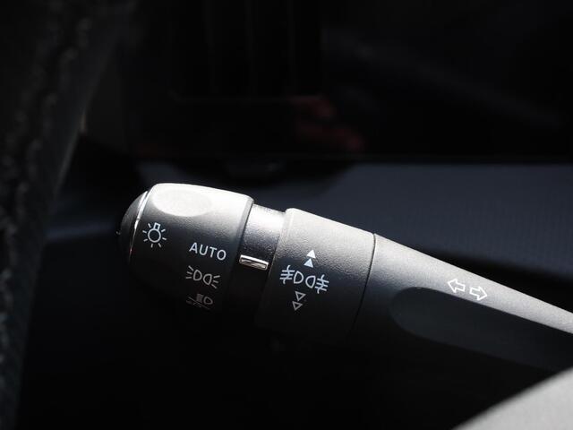 Opel ASTRA 1.2 Automaat GS Line | Climate control | Adaptive cruise control | LED | Voorstoelen verwarmd | Stuurwiel verwarmd | Achteruitrij camera 360* | Sfeer verlichting | Apple carplay/ Android auto