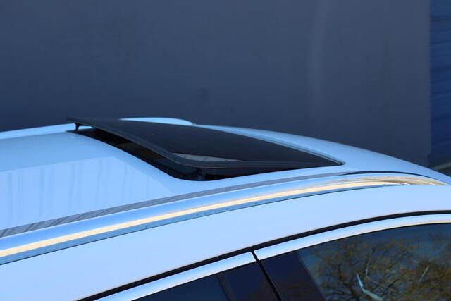 Opel ASTRA Sports Tourer 1.4 Innovation | Schuifdak | Leder | Trekhaak | Full Options!!