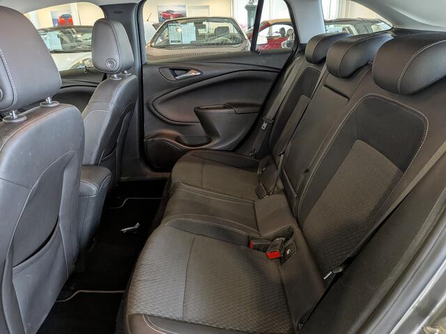 Opel ASTRA Sports Tourer 1.6 Innovation BTW Auto (Prijs is incl. BTW) Airco, Cruise Control, Trekhaak, Stuurbekrachtiging