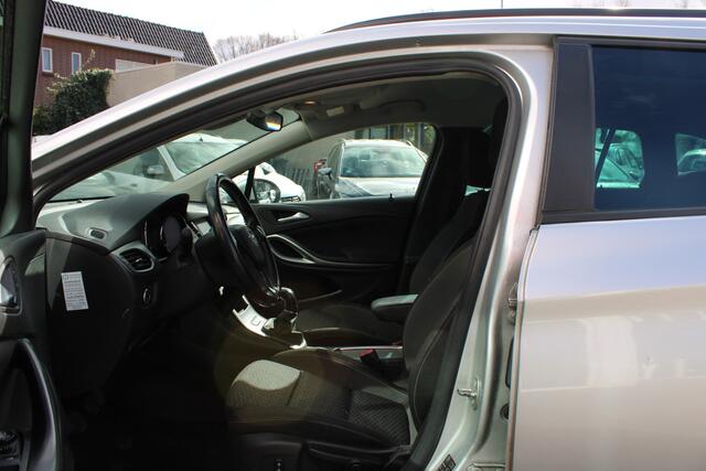 Opel ASTRA Sports Tourer 1.2 Business Edition