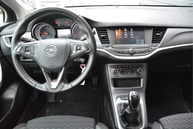 Opel ASTRA Sports Tourer 1.2 Business Executive Led Navigatie Stoel verw Stuur verw