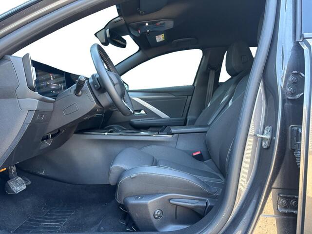 Opel ASTRA ST GS 1.2 Turbo Hybrid 145pk | MATRIX LED| HEAD UP | AGR-STOEL | VOORRUIT VERWARMING | PURE PANEL | NAVI PRO | APPLE CARPLAY / ANDROID AUTO | KEYLESS | ISOFIX | 360° CAMERA | ALL-SEASON BANDEN |