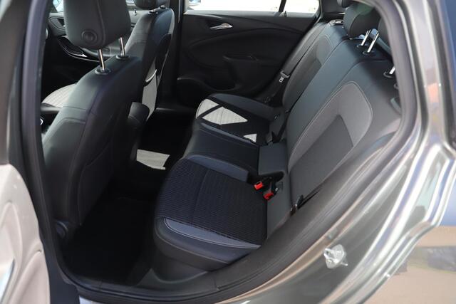 Opel ASTRA Sports Tourer 1.2 Business Elegance Trekhaak Navigatie Achteruitrijcamera Carplay Android Clima Cruise Control Rijstrooksensor
