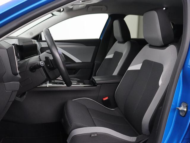 Opel ASTRA 1.6 Hybrid Business Edition | SOH 96,1% | Stoelverwarming | Adaptive cruise | Carplay | Camera | Navigatie | Full LED | Stuurverwarming | Climate control | Parkeerhulp | Getint glas | PHEV | Plug In