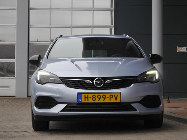 Opel ASTRA Sports Tourer 1.2 Edition 2020 | Stoel en stuurverwarming | Trekhaak | Lichtmetalen velgen | Navigatie | 130PK | Airco