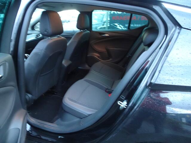 Opel ASTRA 1.4 Turbo Innovation