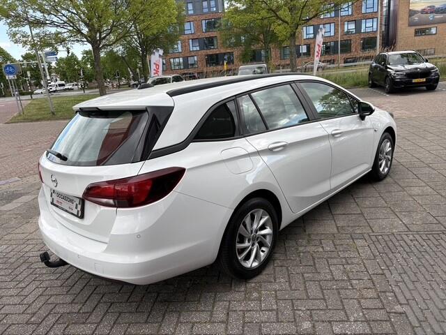 Opel ASTRA Sports Tourer 1.2 Edition | Navi | Trekhaak | Cruise | 127.976 km Dealeronderhouden
