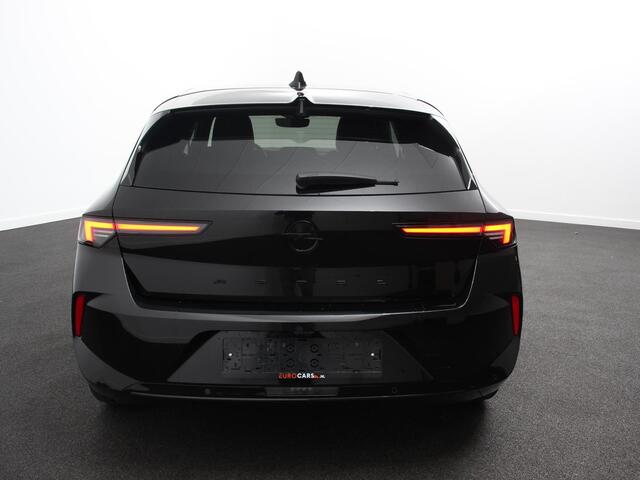 Opel ASTRA 1.2 Turbo GS Navigatie Apple Carplay/Android Auto Camera Parkeersensoren Adaptive Cruise Control Full LED Stoel-en stuurverwarming Virtual Cockpit Climate Control Lichtmetalen velgen