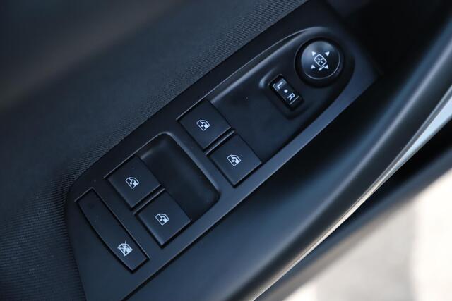 Opel ASTRA Sports Tourer 1.0 Online Edition Trekhaak Navigatie Airco Cruise Control Parkeersensor