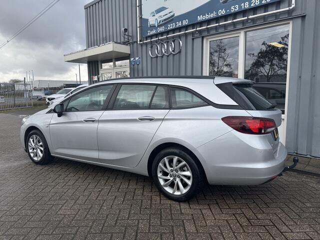 Opel ASTRA Sports Tourer 1.2 Edition