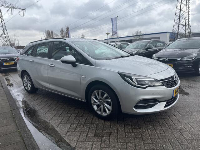 Opel ASTRA Sports Tourer 1.2 Edition