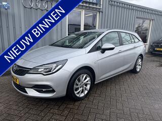 opel-astra-sports-tourer-1.2-editio