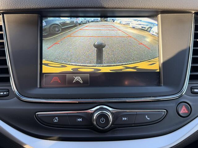 Opel ASTRA 1.2 Edition 5-DEURS, 6-BAK, AIRCO, CRUISE CONTROL, ACHTERUITRIJCAMERA, PARKEERSENSOREN V+A, GROOT NAVIGATIE-BLUETOOTH-MULTIMEDIA, 4X ELEK-RAMEN, ISOFIX, AIRBAGS, CENT-VERGRENDELING, TREKHAAK, LED, LM-VELGEN
