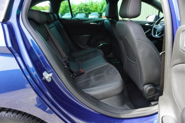 Opel ASTRA Sports Tourer 1.2 Turbo 110pk Launch + Trekhaak/ Carplay/ Full options/ Garantie!
