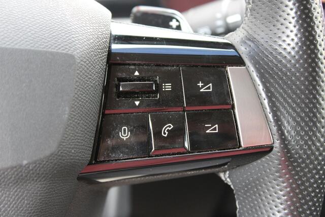 Opel ASTRA 1.6 Hybrid Business Edition
