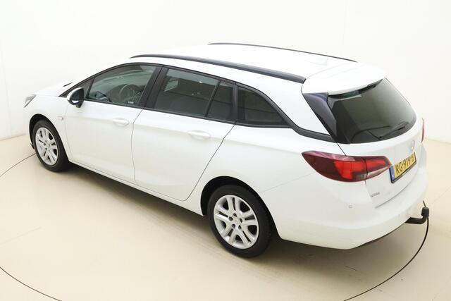 Opel ASTRA Sports Tourer 1.0 Online Edition | Navigatie | Trekhaak | Comfortstoelen | Parkeersensoren voor en achter | Lichtmetalen velgen | Cruise control