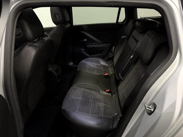 Opel ASTRA Sports Tourer 1.2 Level 4 Panoramadak, 360 Camera, Navi, Virtual desk, Keyless start, Memory stoelen, Head-up display