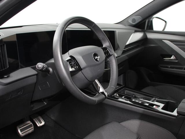 Opel ASTRA Sports Tourer 1.2 Turbo GS Climate control Cruise control Parkeersensoren Achteruitrij camera Navigatie LED Apple Carplay/ Andriod Auto