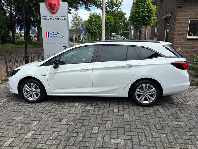 Opel ASTRA Sports Tourer 1.2 Business Edition